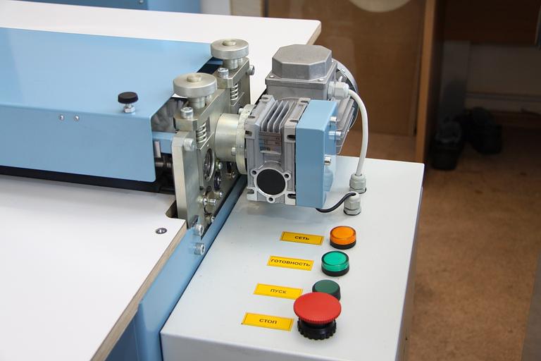 Машина для загибки клапанов ФК-700 фото 6