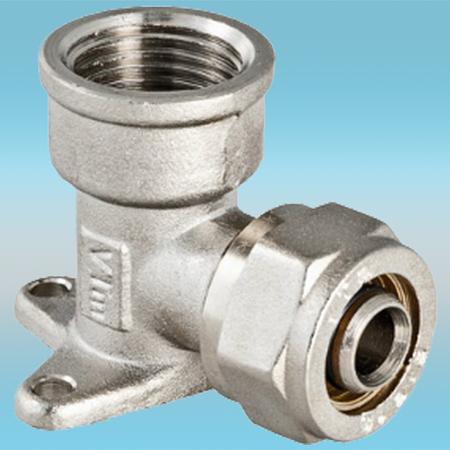 Водорозетка обжимная вн.р. ø 16х1/2 с креплением фото 1