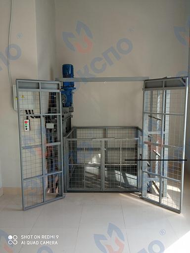 Мачтовый подъёмник канатный с электротельфером фото 8