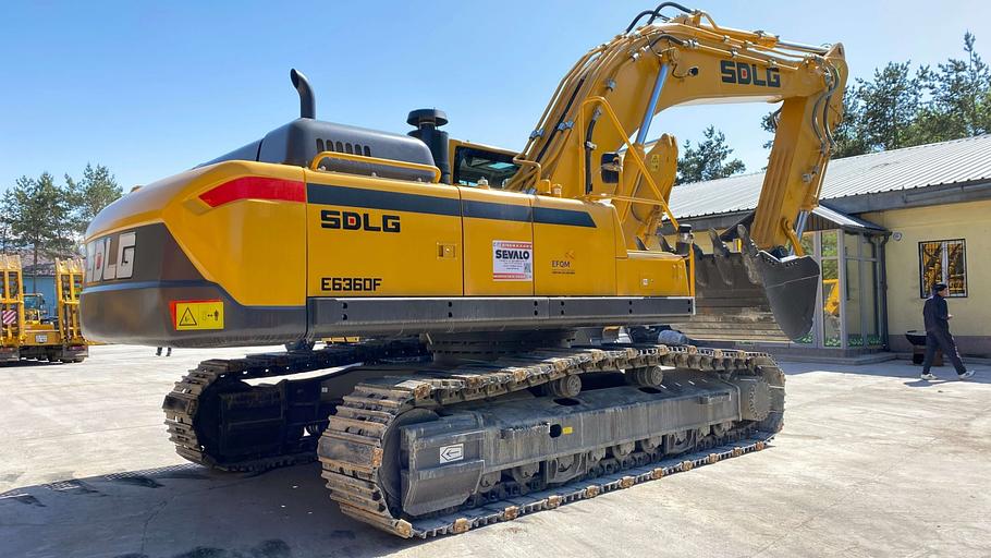 Экскаватор E6360F фото 2