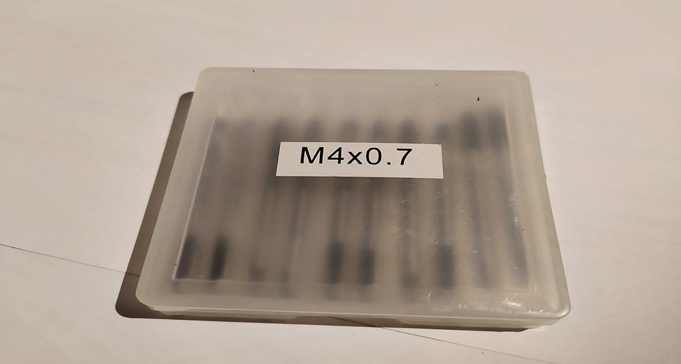 Метчик ручной комплектный М4х0,7 фото 2