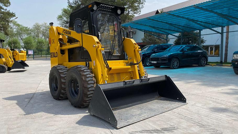 Мини-погрузчик JC60H фото 4