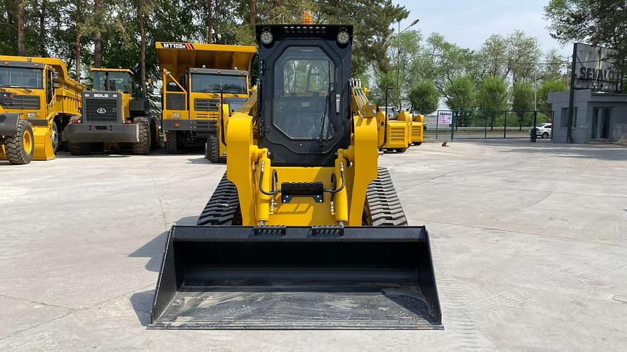 Мини-погрузчик TS65 фото 4