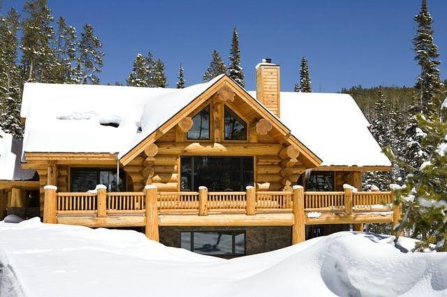 Рубленные дома с бревенчатым каркасом «Hybrid» d 30-36 фото 1