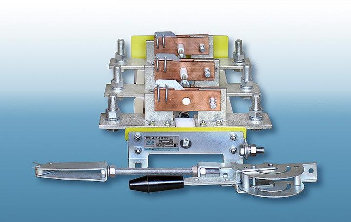 Разъединитель РЕ19-43-31140 1600А мп 140 фото 4