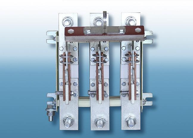 Разъединитель РЕ19-43-31190 1600А фото 1