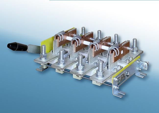 Разъединитель РЕ19-43-41120 1600А фото 1