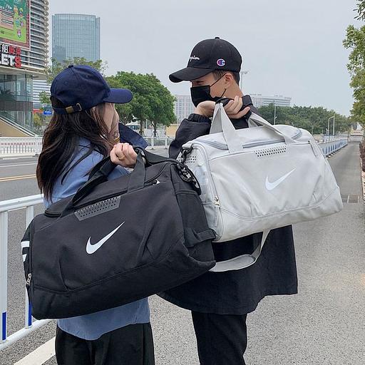 Сумка дорожная фото 5