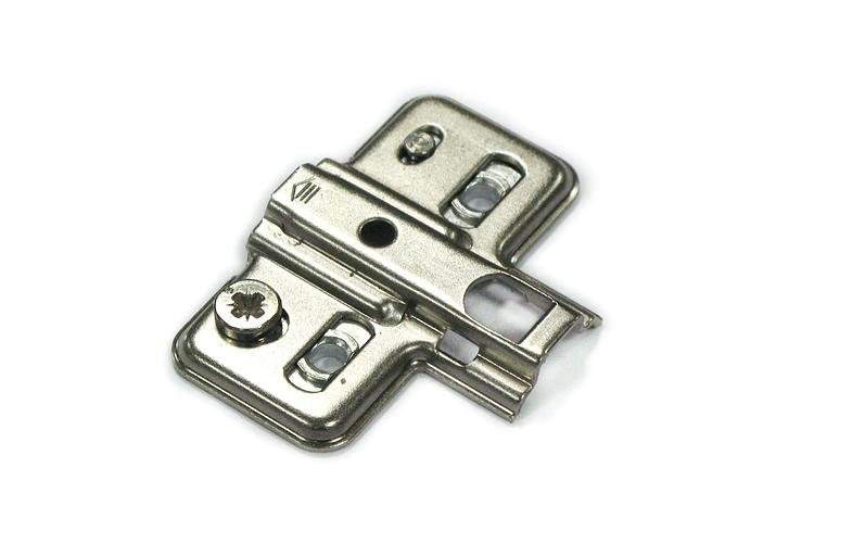 Ответная планка для петли FGV Optima Click c 3D регул. фото 1