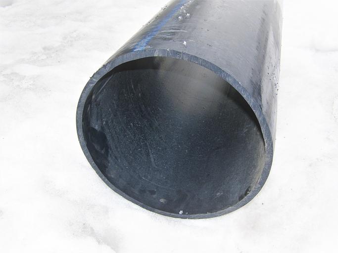 Труба ПНД 400x23.7 мм техническая фото 1