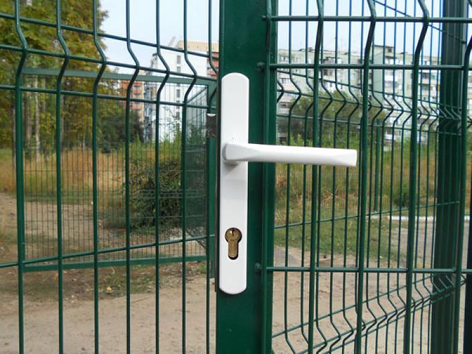 Калитка под замок 2430×1000×4 мм для 3D забора фото 1