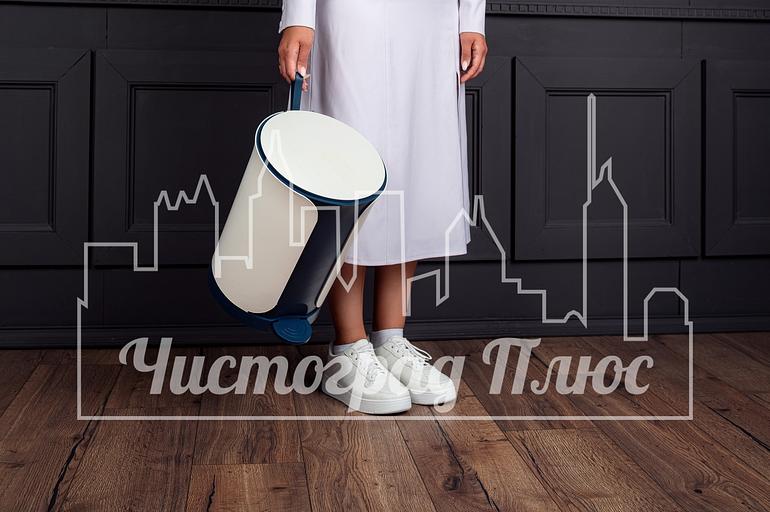 Бак пластиковый 18 л Stil с педалью синий фото 7