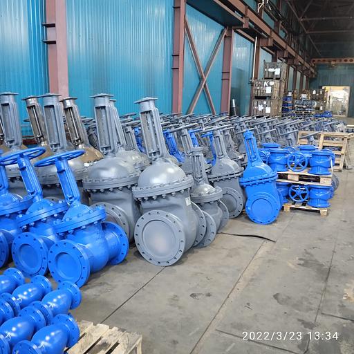 Задвижка стальная клиновая 30с15нж Ду200 Ру40 фото 1