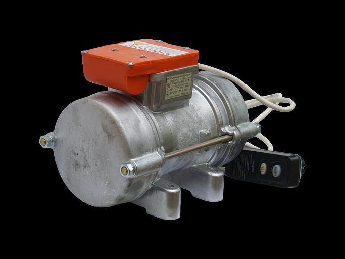 Вибратор площадочный ВИ-98 Е-220 с УЗО фото 1