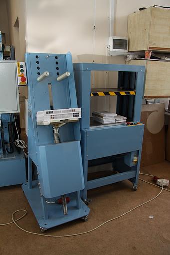 Пресс тетрадный обжимной вертикальный ПТ-В фото 3