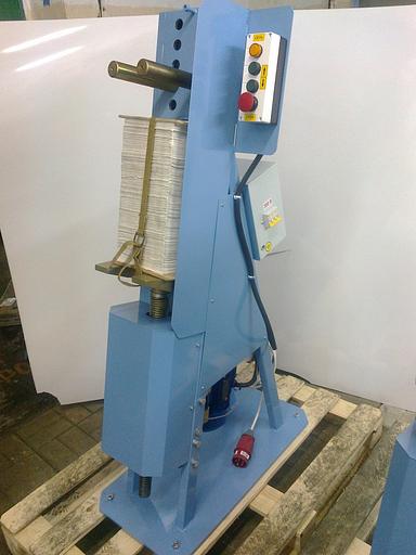 Пресс тетрадный обжимной вертикальный ПТ-В фото 4