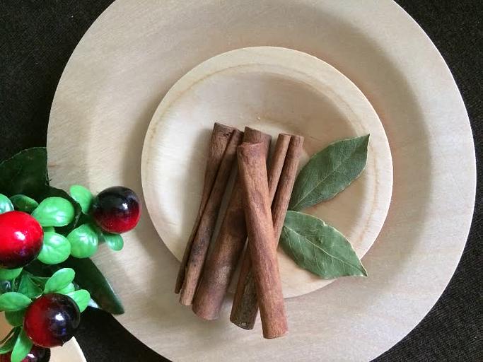 Тарелка десертная одноразовая, круглая 100 мм фото 6