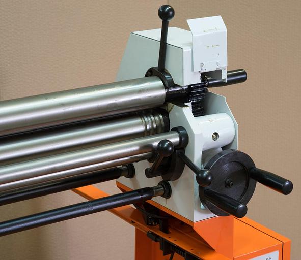 Вальцы с электроприводом Stalex ESR-1300х1,5E (элмех) фото 4