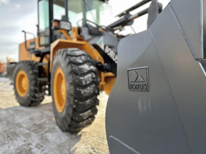 Фронтальный погрузчик BS30DK фото 6