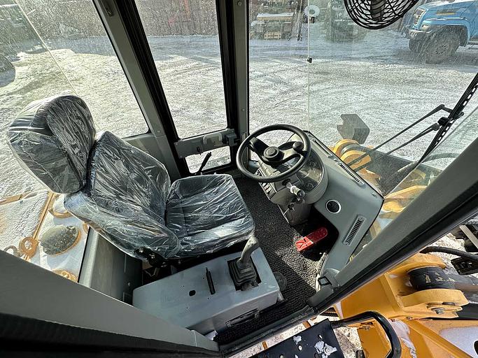 Фронтальный погрузчик BS30DK фото 7