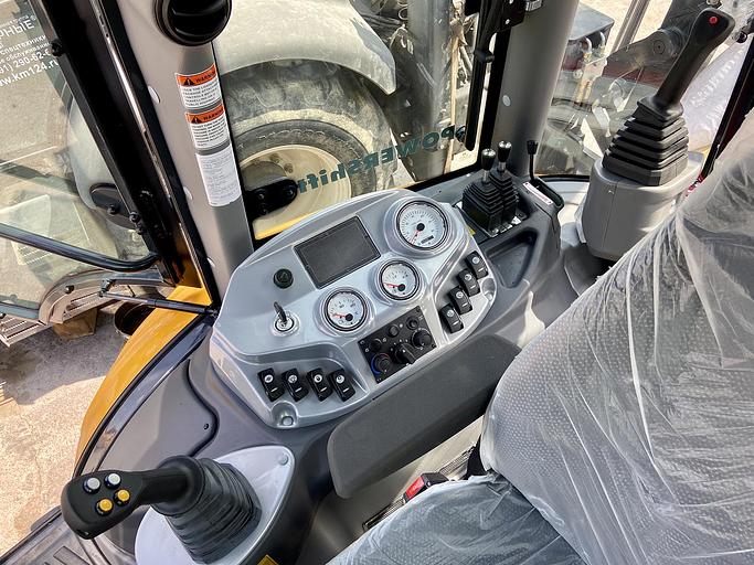 Экскаватор-погрузчик Cukurova 885 фото 5