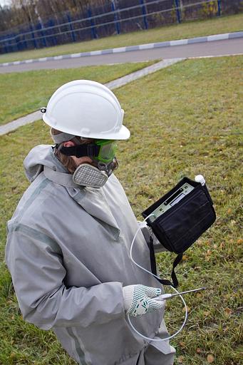 КОЛИОН-1В-02 газоанализатор фотоионизационный двухдетекторный переносной фото 2