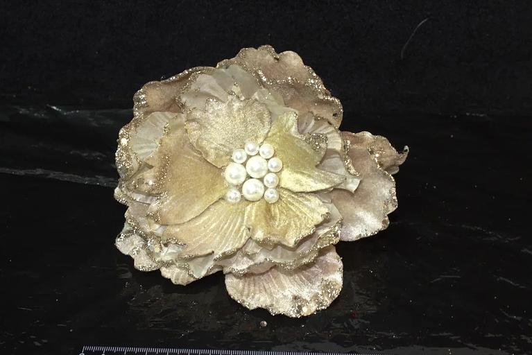 Цветок Декор на клипсе 15см фото 1