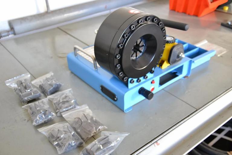 Ручной станок для обжима РВД Samway P16 HP фото 1