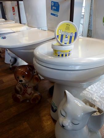 Замазка вoдoнeпpoницaeмая UNIGUM 250 г. фото 2