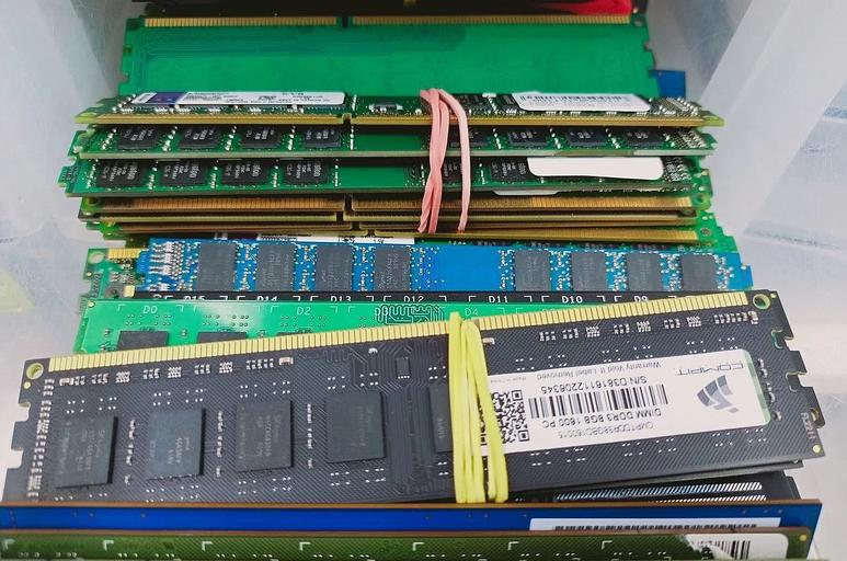 Оперативная память DDR2 4Gb фото 1