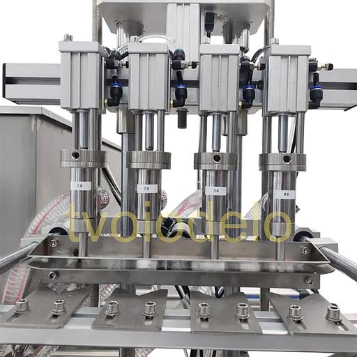 Настольная поршневая машина розлива фото 5