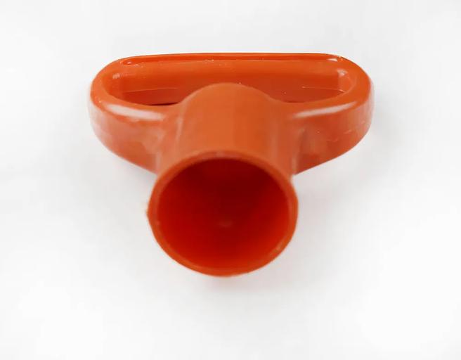 Ручка для черенка V-образная пластиковая, 36 мм фото 2