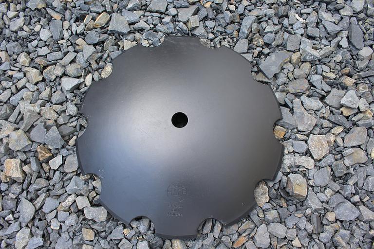 Диск БДТ "Ромашка" 660х6 внутреннее отверстие 46мм Турция фото 1