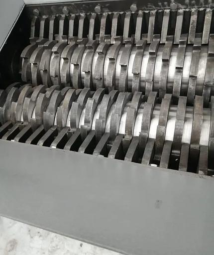 Двухвальный шредер серии ДШВ модель 600 фото 1