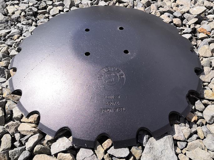 XL044SST Диск Amazone Catros 460x4 "Мелкая Ромашка" под ступицу 120мм. Турция фото 3