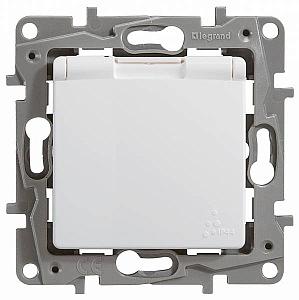 ETIKA Розетка с заземлением IP44 белая (672232) Legrand 672232, 1 шт фото 1