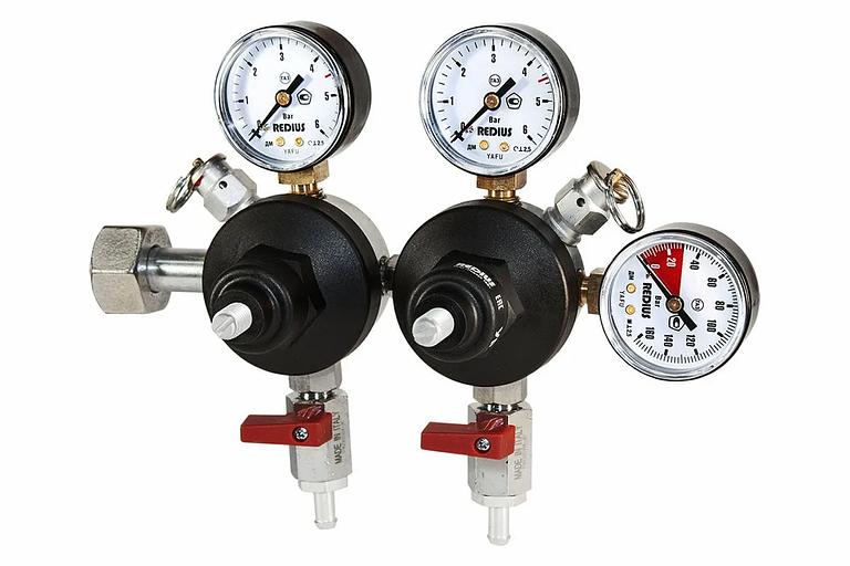 Редуктор пивной CO2 на 2 выхода гайка 3/4", 3,5 бар УР-5-3M2-212 фото 1