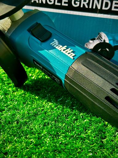 Шлифовальная машина-болгарка Makita GA5030 фото 4