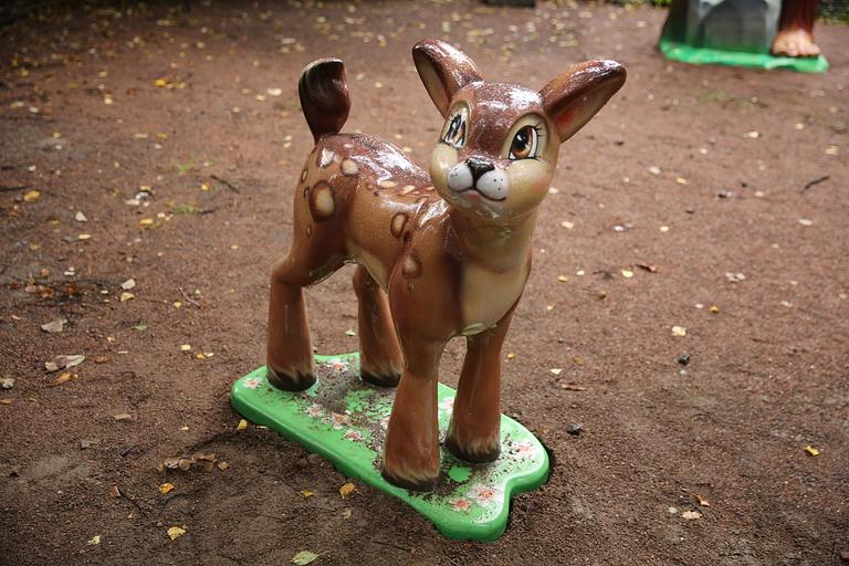 Фигура из стеклопластика «Оленёнок Бемби» фото 1