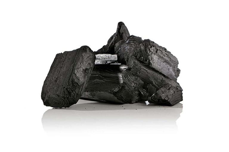 Древесный уголь фото 1