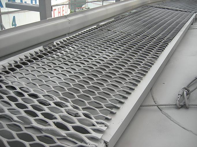 Просечно-вытяжной лист ПВЛ ГОСТ 8706-78 толщина 3 мм, ячейка 60х30 мм ОПТ фото 1