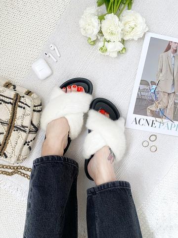 Женские тапочки с перекрестными шлейками из натуральной норки фото 1