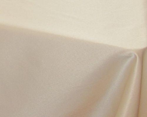 Скатерть 145*180 см. бежевая гладь /3/ фото 1
