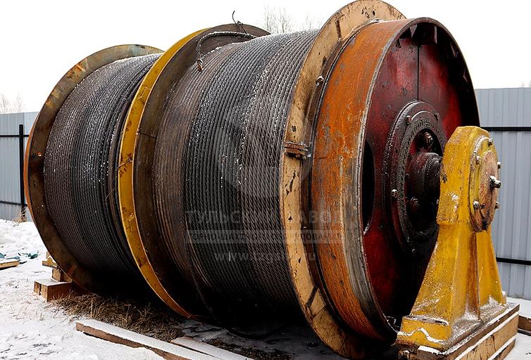 Шахтная подъёмная машина Ц-1.2×1 фото 1