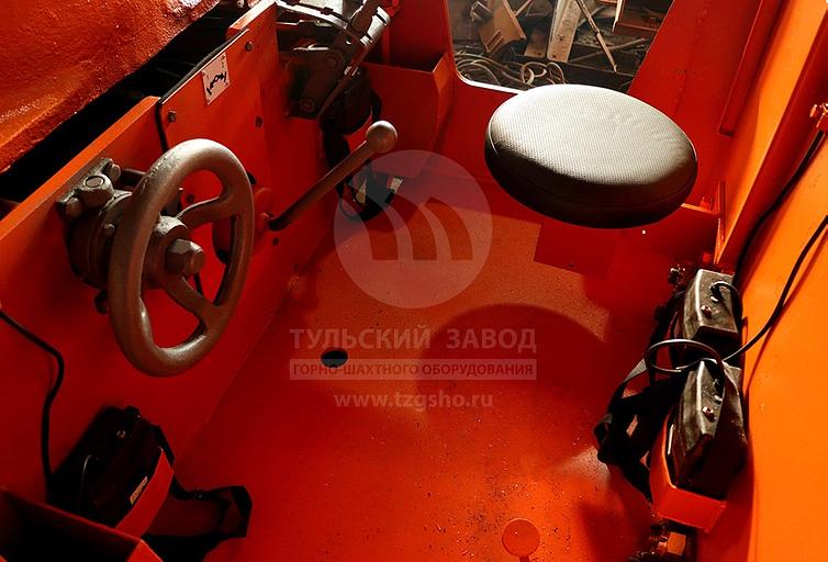 Инерционный локомотив — гировоз Г6-600 фото 3