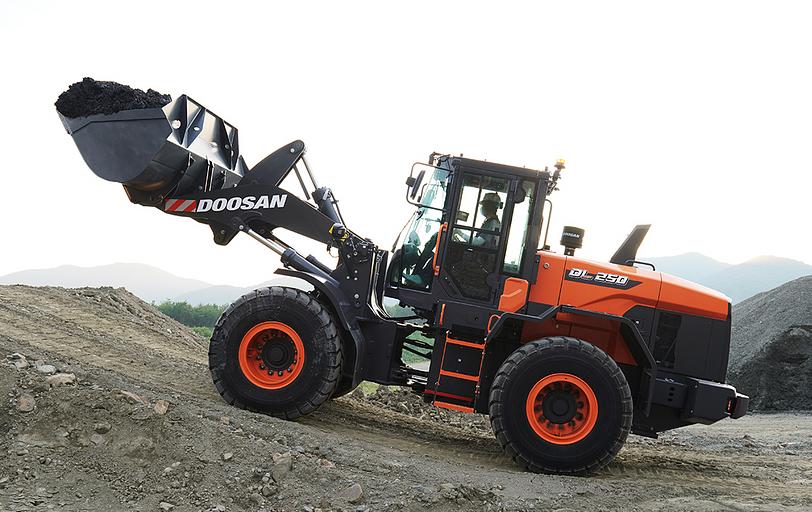 DL Колесный погрузчик DL250-7M фото 1