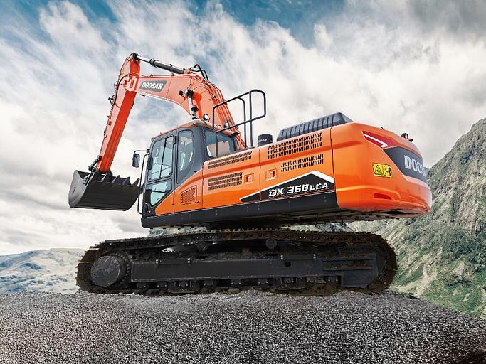 Гусеничный экскаватор DX360LCA-7M фото 1