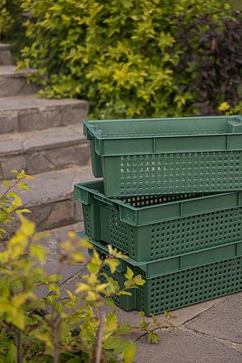 Ящик пластиковый овощной черный 600×400×200 мм фото 7