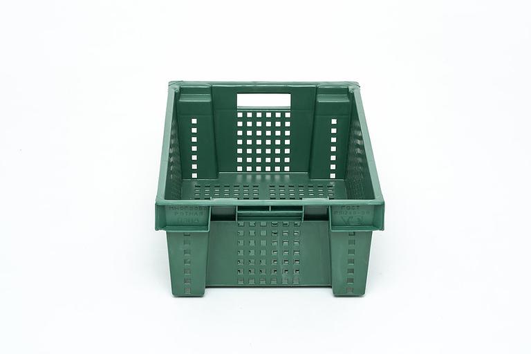 Ящик пластиковый овощной цветной 600×400×200 мм фото 3