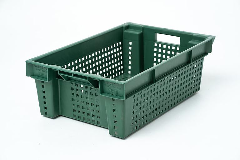 Ящик пластиковый овощной цветной 600×400×200 мм фото 5